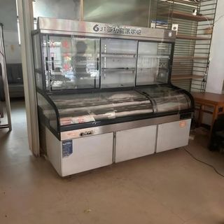 义乌商用冷柜展示柜回收现场