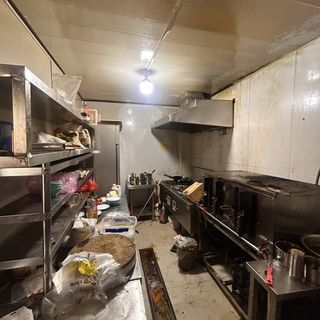 义乌饭店后厨设备回收现场